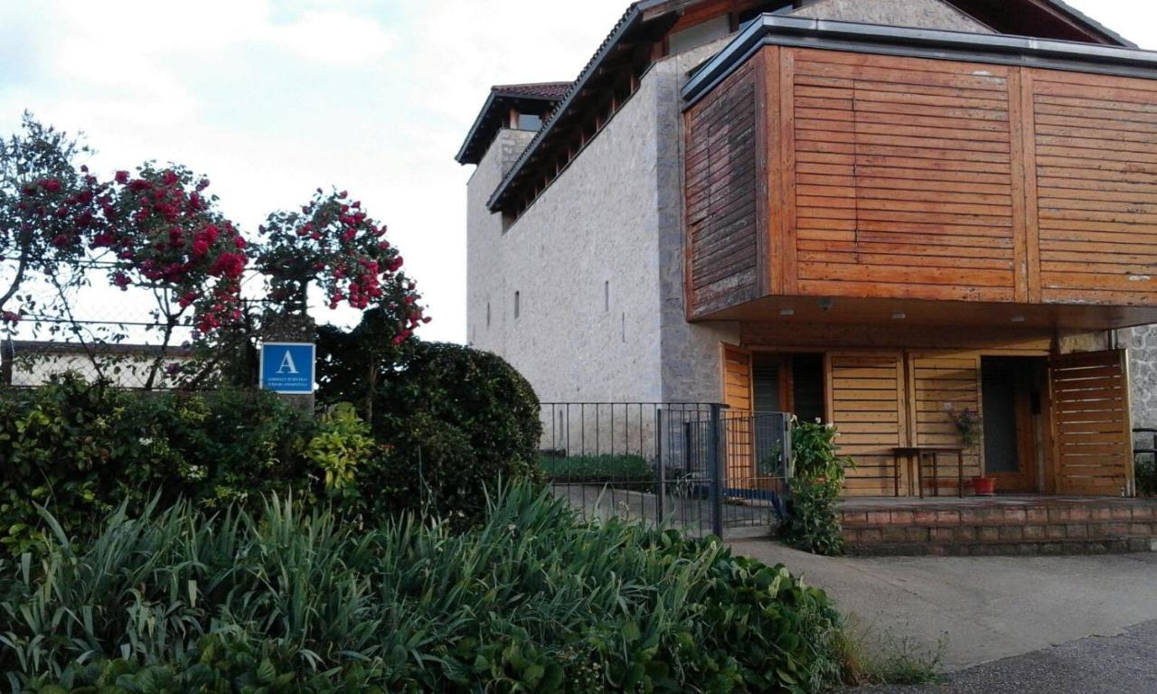 Casa Torre Cantoblanco Barron Exterior foto